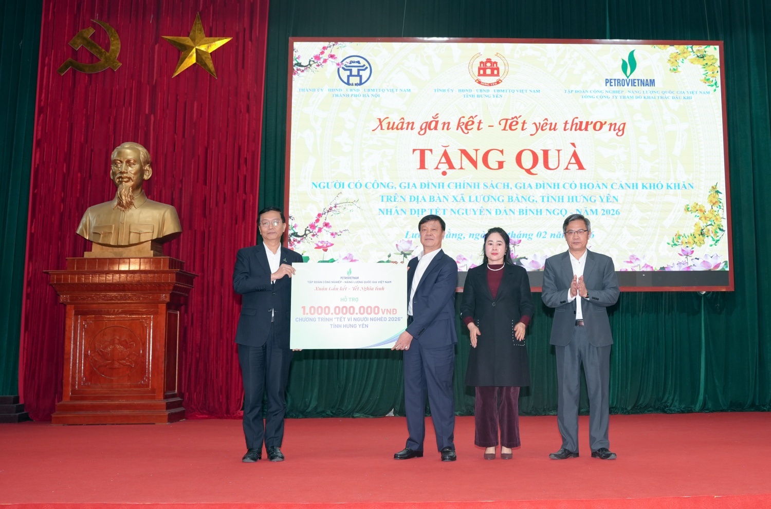 “Petrovietnam: Xuân Gắn kết - Tết Nghĩa tình” mang mùa xuân tới mọi miền đất nước