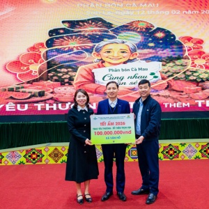 Phân bón Cà Mau mang “Tết Ấm 2026” về với đồng bào vùng cao Vân Hồ