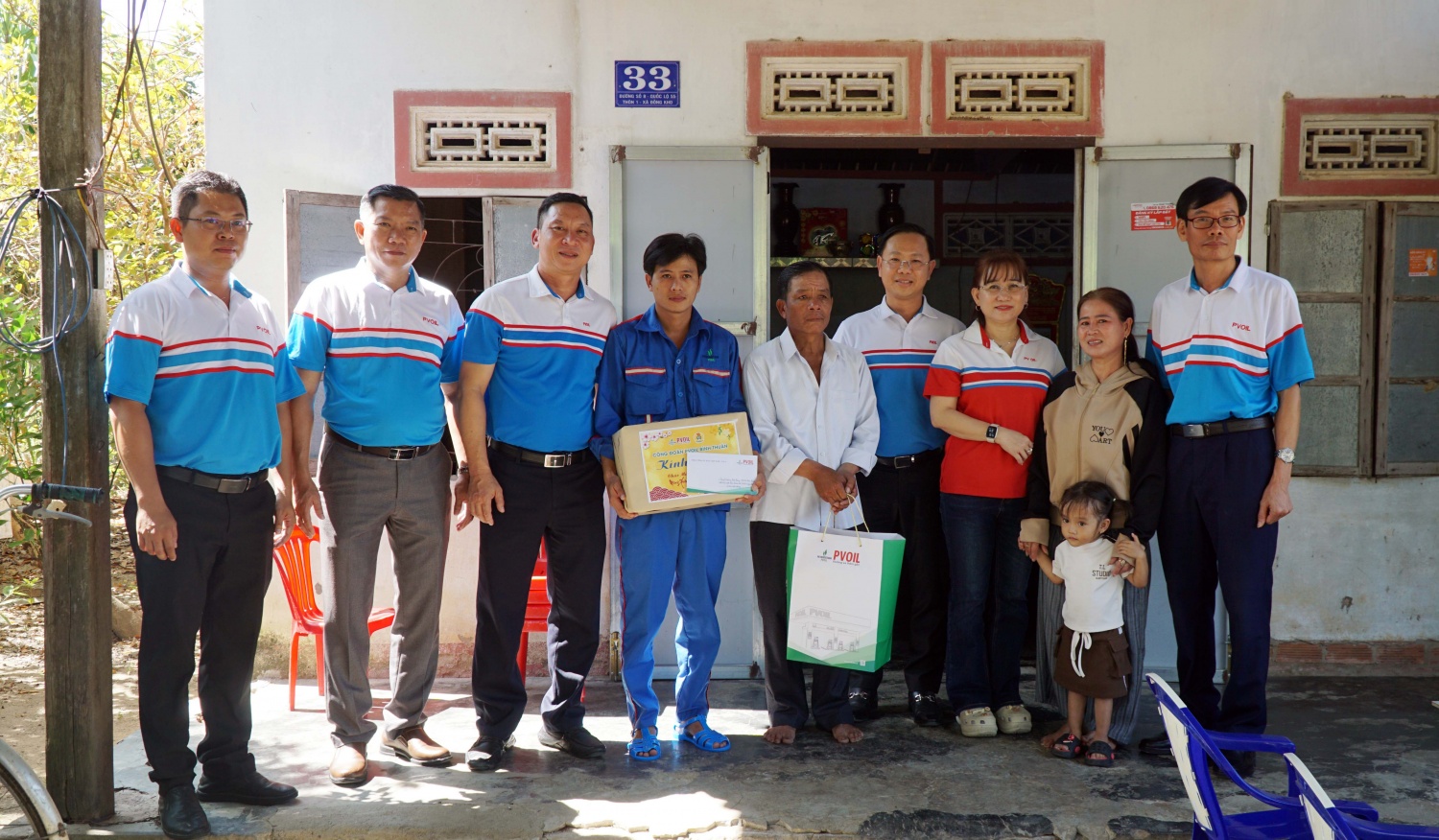 Công đoàn PVOIL thăm, tặng quà Tết cho người lao động PVOIL Phú Yên, PVOIL Bình Thuận