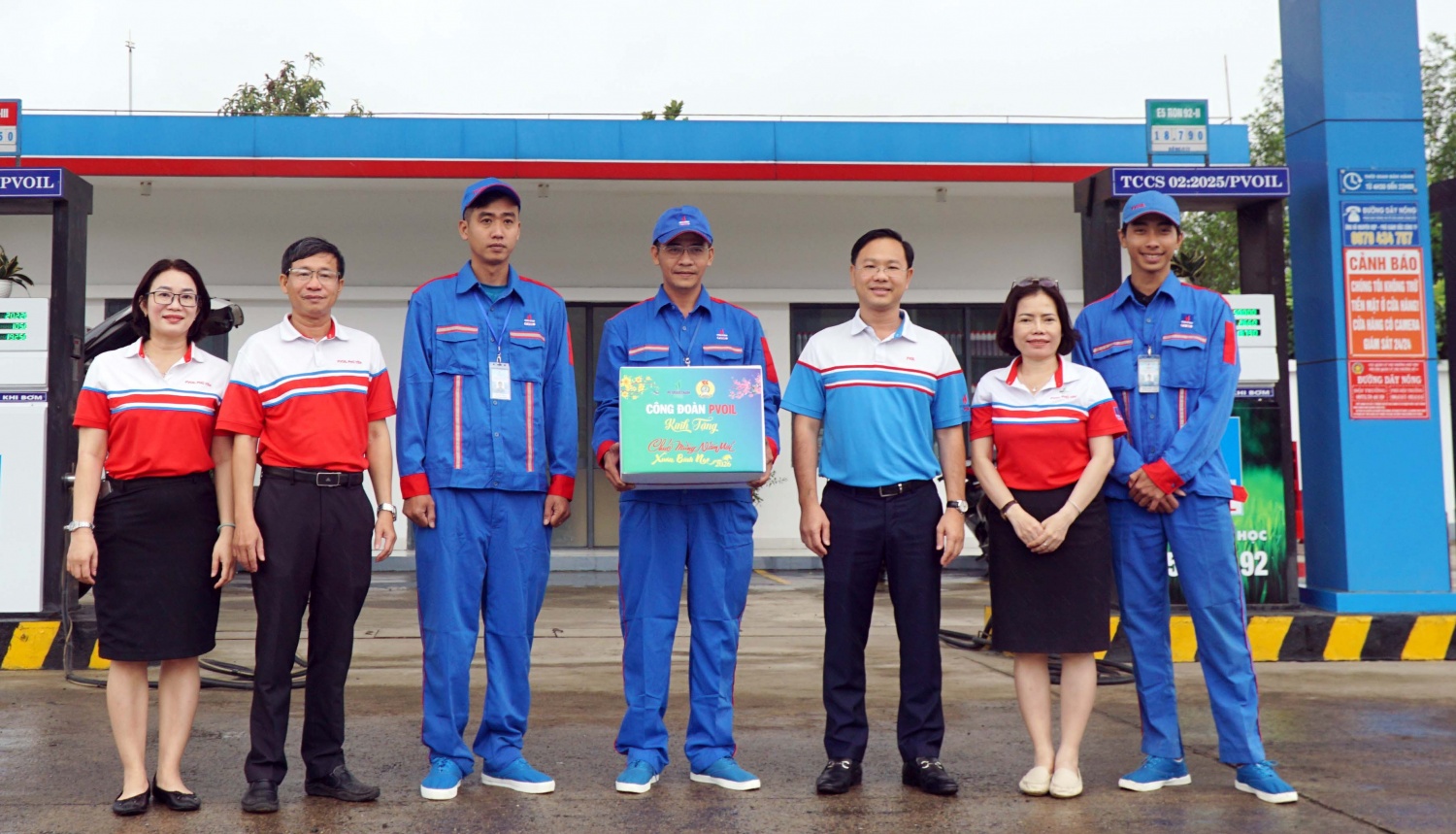 Công đoàn PVOIL thăm, tặng quà Tết cho người lao động PVOIL Phú Yên, PVOIL Bình Thuận