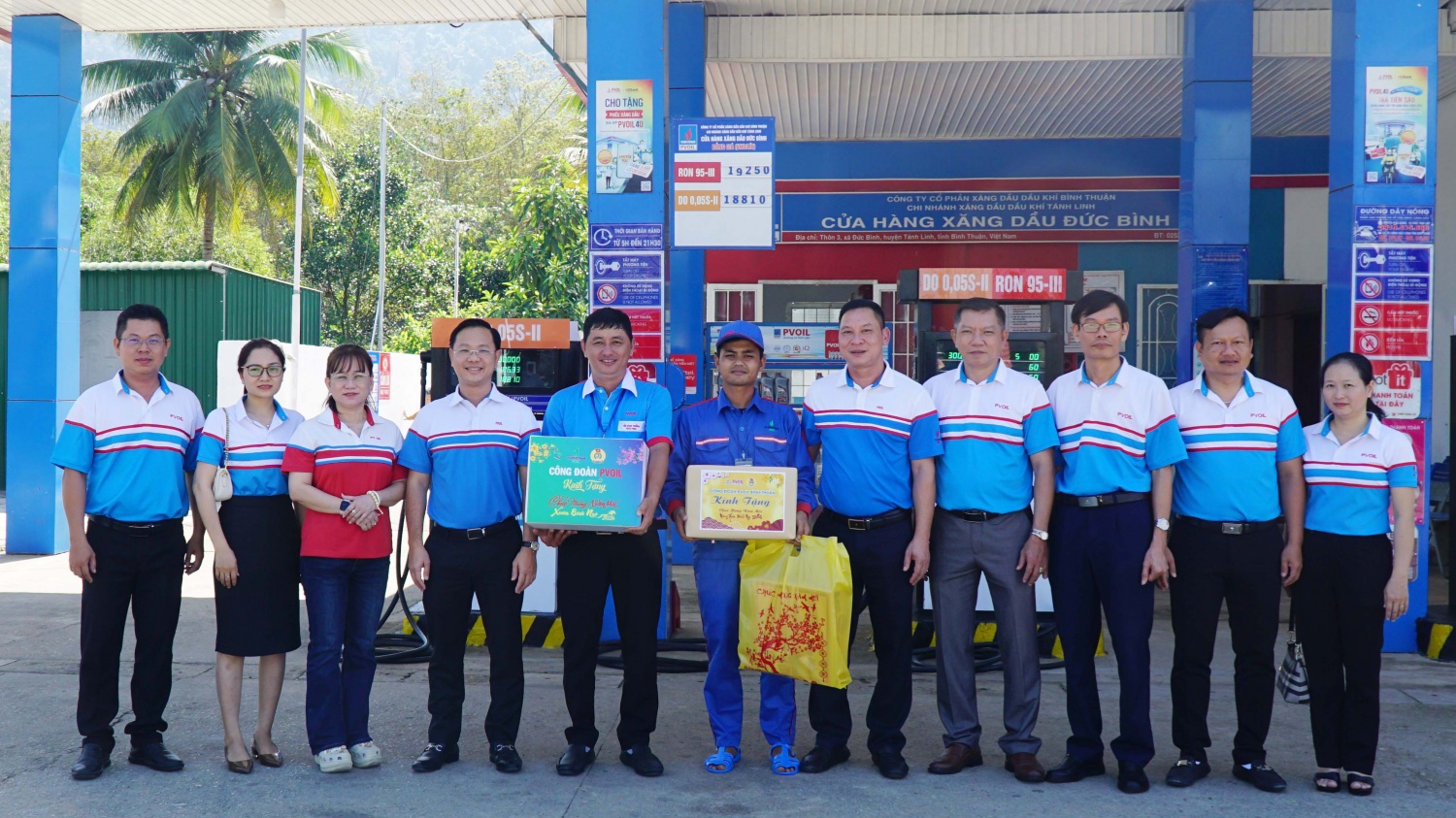 Công đoàn PVOIL thăm, tặng quà Tết cho người lao động PVOIL Phú Yên, PVOIL Bình Thuận