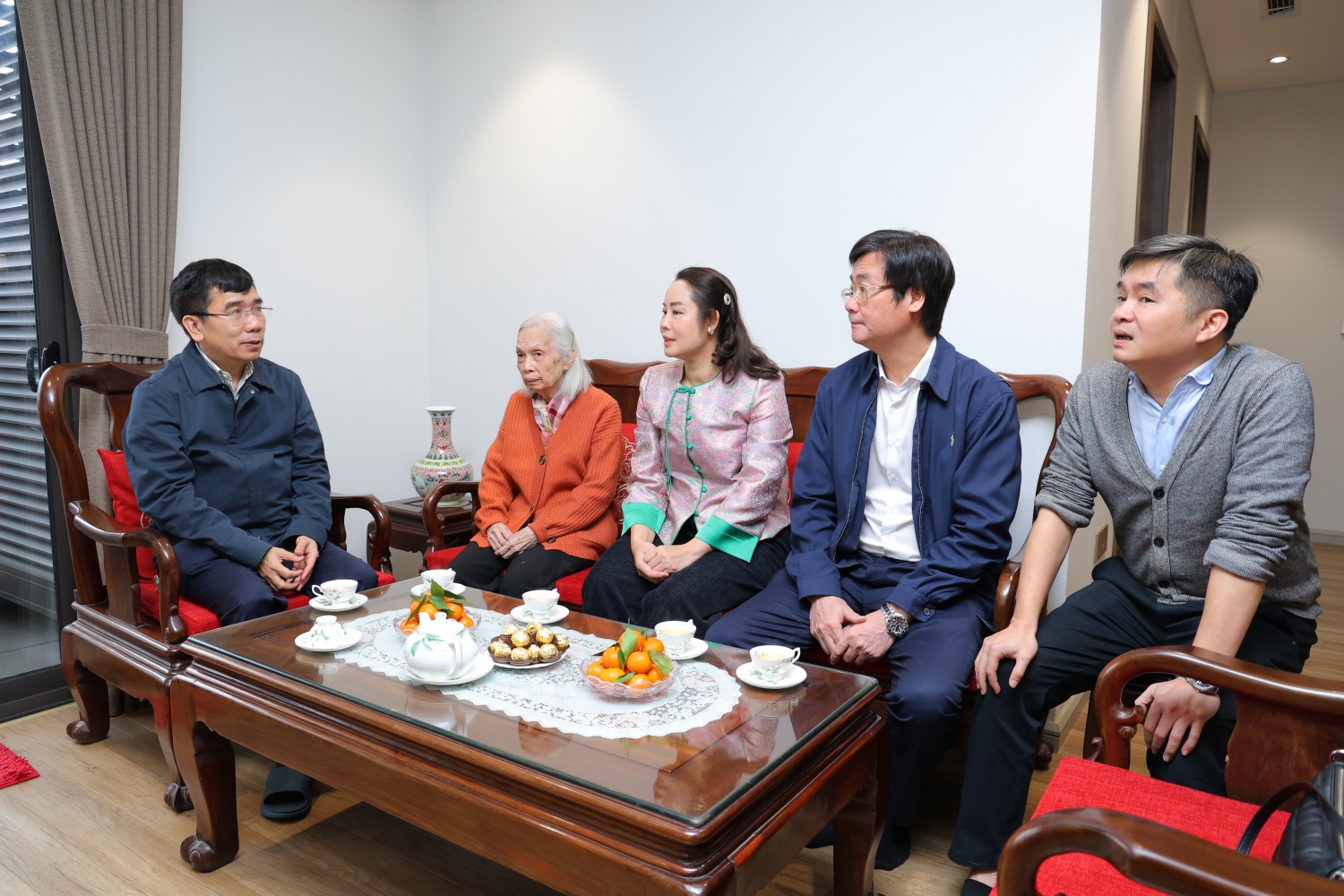 Lãnh đạo Petrovietnam tri ân các thế hệ lãnh đạo nhân dịp Xuân Bính Ngọ 2026