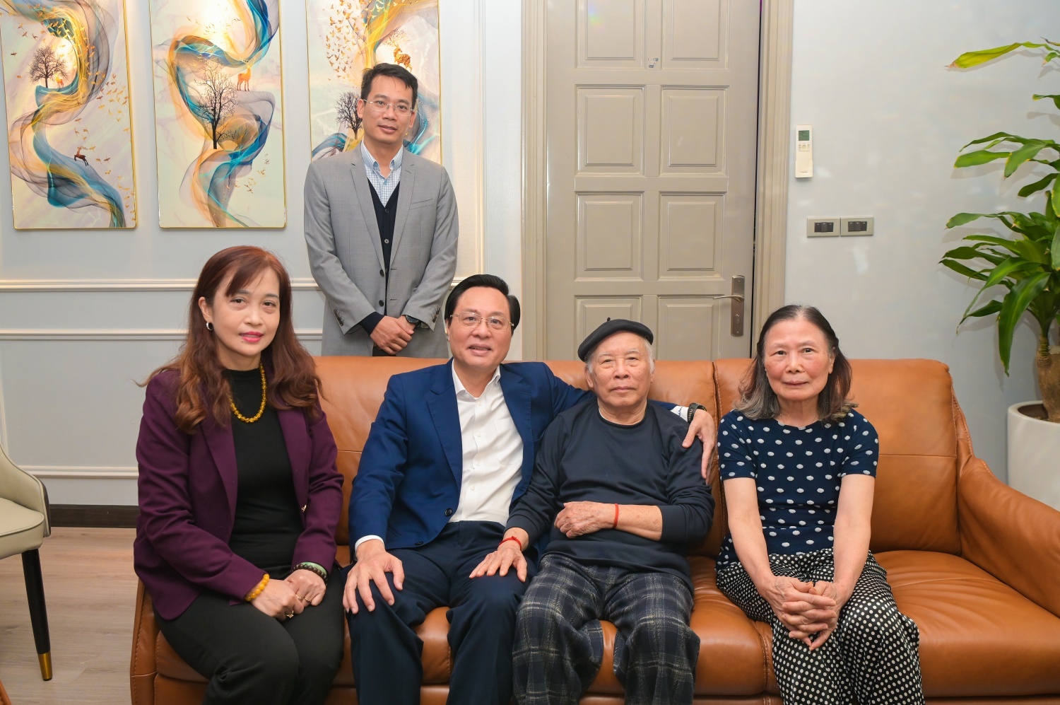 Lãnh đạo Petrovietnam tri ân các thế hệ lãnh đạo nhân dịp Xuân Bính Ngọ 2026