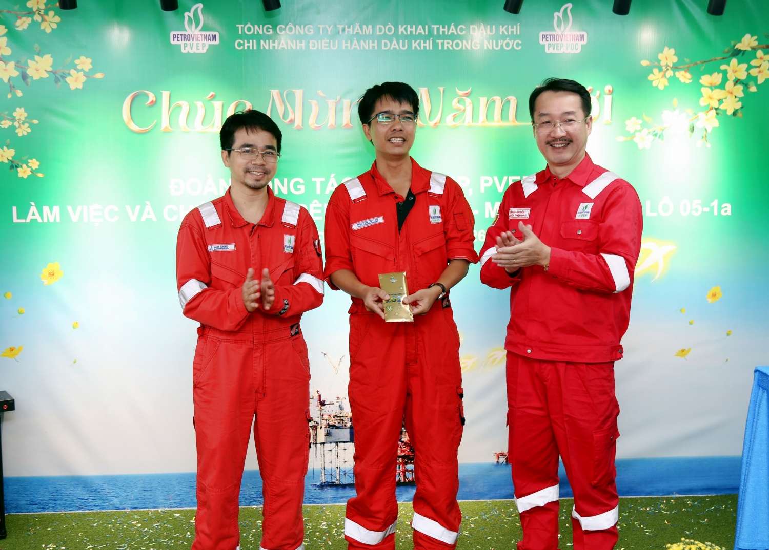 Đón Tết ở Đại Hùng 01