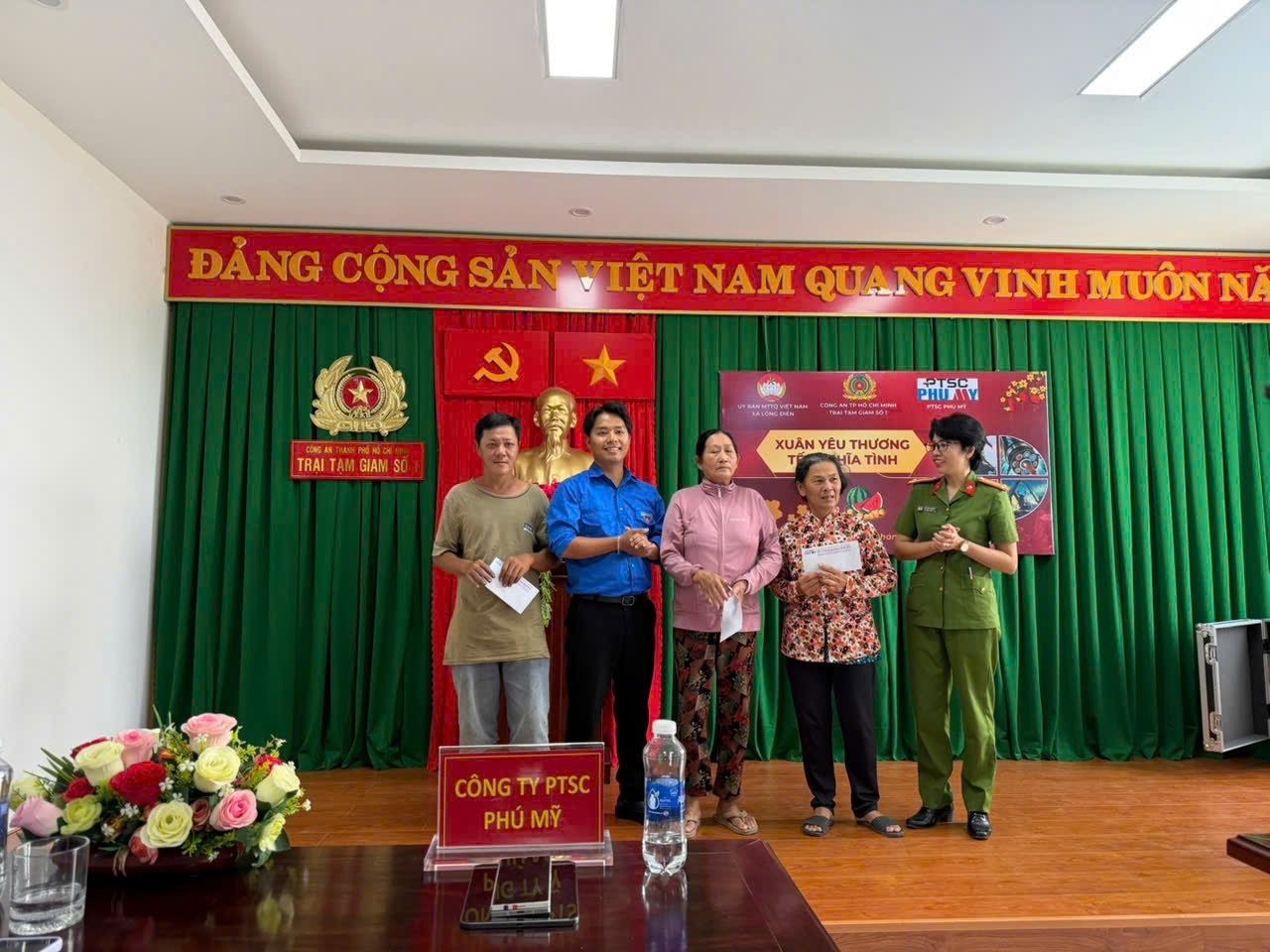 “Xuân yêu thương - Tết nghĩa tình” từ PTSC Phú Mỹ