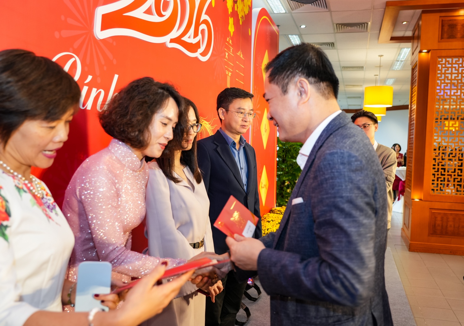 Chủ tịch HĐTV Petrovietnam Lê Ngọc Sơn đến thăm và chúc Tết các đơn vị thành viên đầu Xuân Bính Ngọ 2026 tại Hà Nội Chủ tịch HĐTV Petrovietnam Lê Ngọc Sơn đến thăm và chúc Tết các đơn vị thành viên đầu Xuân Bính Ngọ 2026 tại Hà Nội