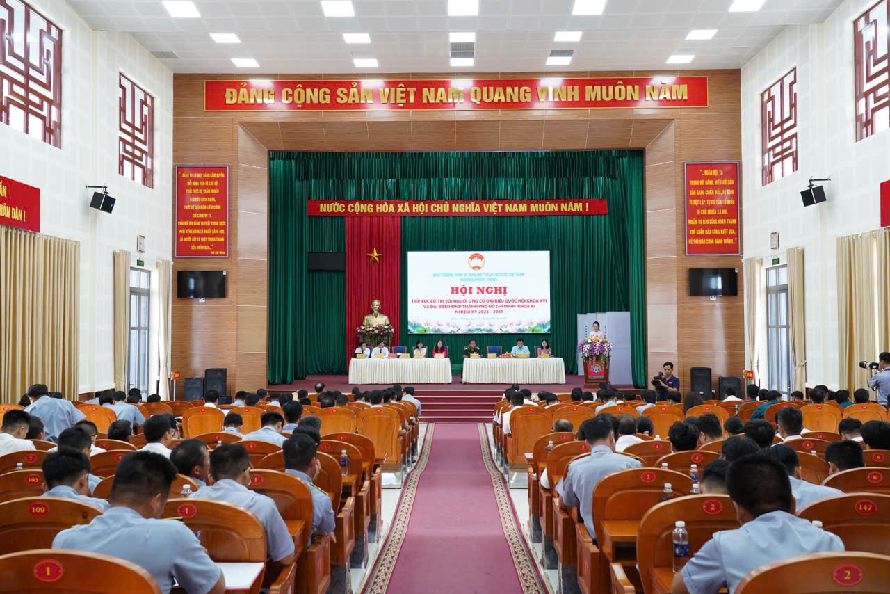 Đồng chí Lê Ngọc Sơn tiếp xúc cử tri, vận động bầu cử đại biểu Quốc hội khóa XVI