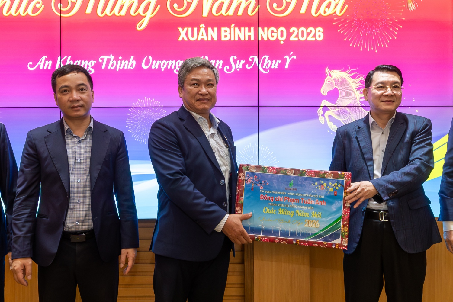 Lãnh đạo Petrovietnam chúc Tết, động viên người lao động Nhà máy Nhiệt điện Thái Bình 2