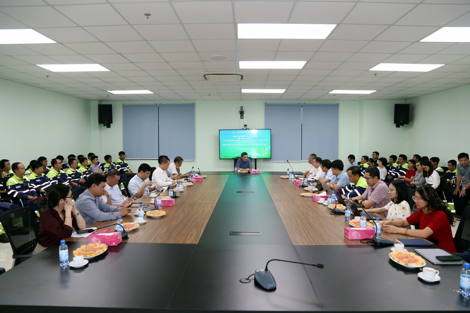 Phó Tổng giám đốc Petrovietnam Dương Mạnh Sơn: Tối ưu đầu tư, nâng hiệu quả vận hành NMNĐ Sông Hậu 1 Phó Tổng giám đốc Petrovietnam Dương Mạnh Sơn: Tối ưu đầu tư, nâng hiệu quả vận hành NMNĐ Sông Hậu 1