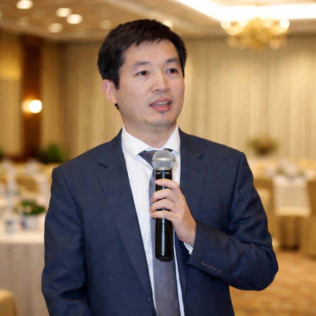 Căng thẳng Trung Đông đẩy giá dầu, vàng tăng mạnh: Doanh nghiệp Việt cần ứng phó ra sao?