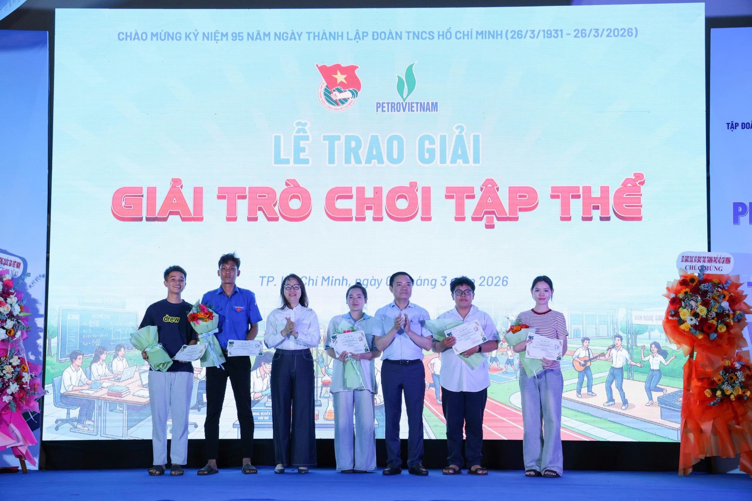 Hơn 5.000 học sinh tham gia tìm hiểu ngành dầu khí, năng lượng tại Lễ hội Văn hóa học sinh - sinh viên Petrovietnam năm 2026