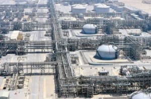 Khi hạ tầng dầu khí trở thành mục tiêu quân sự