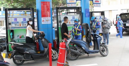 Bộ Công Thương chỉ đạo tăng cường bảo đảm an ninh năng lượng trước biến động Trung Đông