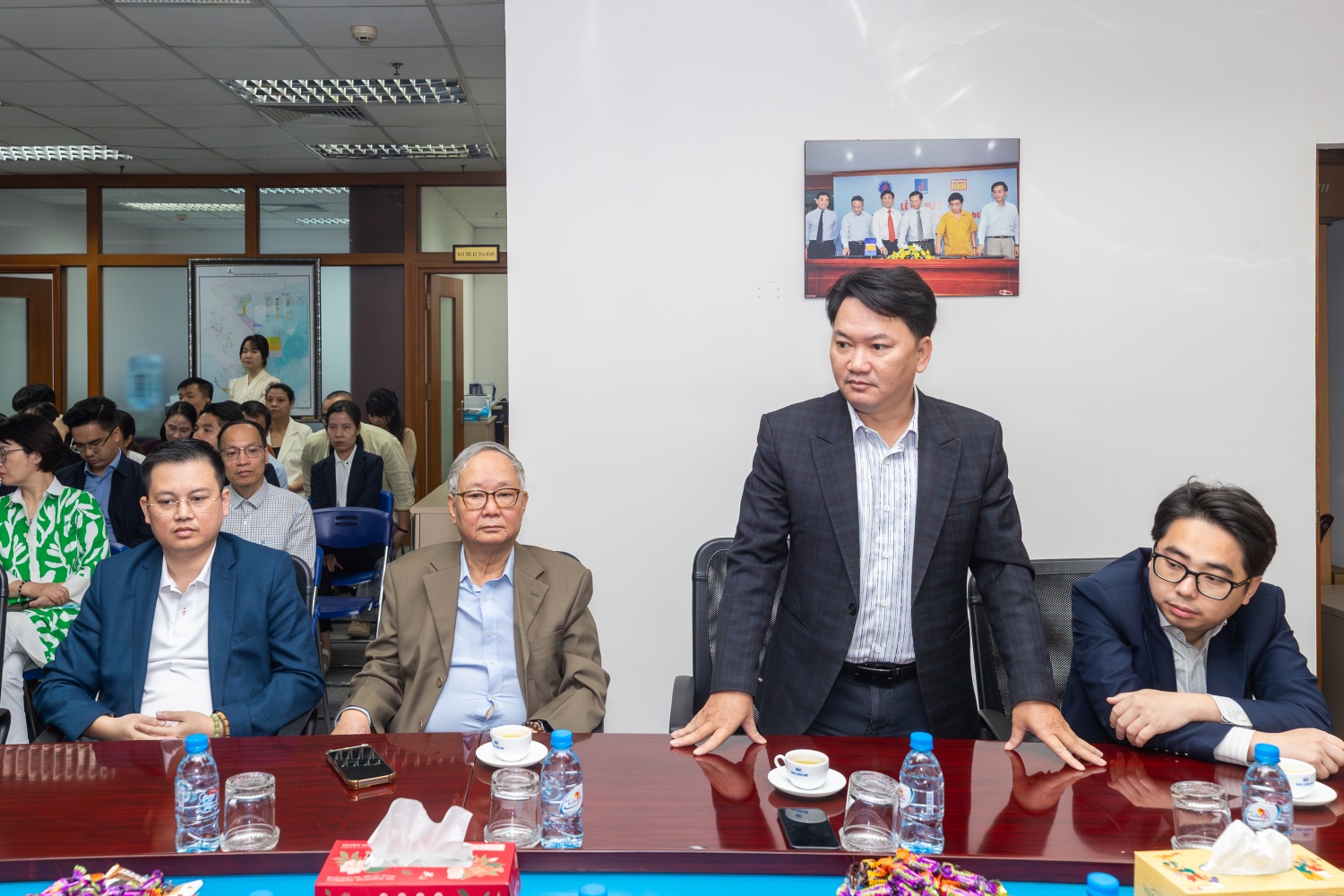 Năng lượng Mới - PetroTimes phấn đấu trở thành cơ quan báo chí hàng đầu về năng lượng Năng lượng Mới - PetroTimes phấn đấu trở thành cơ quan báo chí hàng đầu về năng lượng