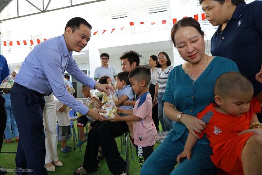 Chủ tịch HĐTV Petrovietnam Lê Ngọc Sơn: Phúc lợi chỉ được phép tăng lên, không được giảm đi