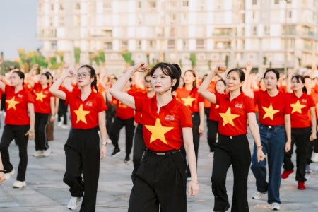 Lãnh đạo Petrovietnam ứng cử đại biểu Quốc hội khóa XVI: Niềm tự hào của người lao động