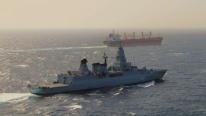 LHQ thành lập lực lượng đặc nhiệm bảo vệ dòng chảy thương mại qua eo biển Hormuz