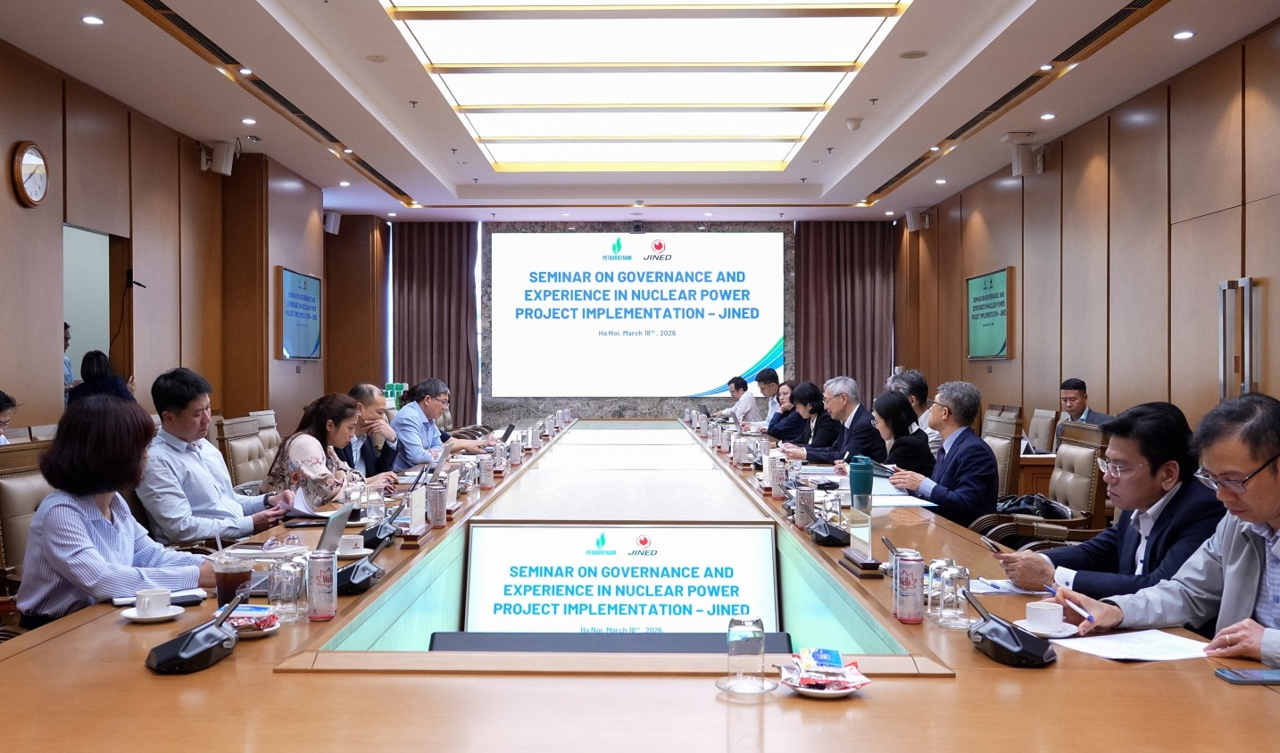 Petrovietnam tăng tốc chuẩn bị cho lĩnh vực điện hạt nhân