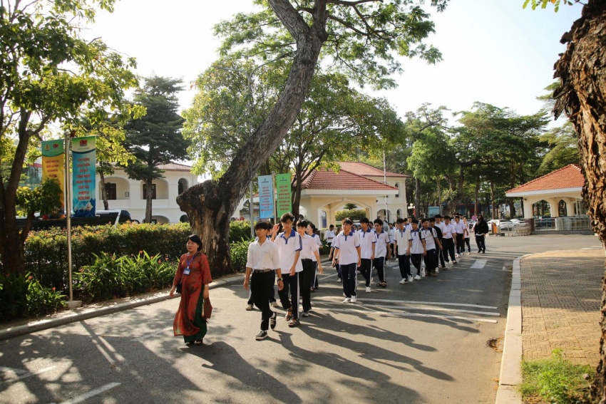 Vietsovpetro đón đoàn học sinh THPT trên địa bàn TP HCM đến tham quan, giao lưu hướng nghiệp