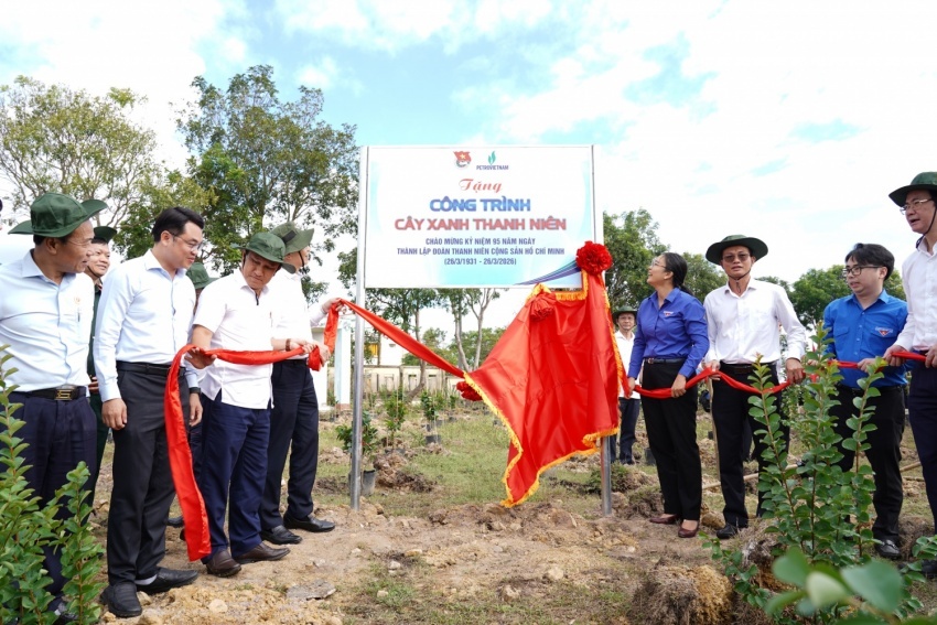 Tuổi trẻ Petrovietnam: Tiên phong đổi mới, lan tỏa khát vọng phát triển trong kỷ nguyên mới Tuổi trẻ Petrovietnam: Tiên phong đổi mới, lan tỏa khát vọng phát triển trong kỷ nguyên mới