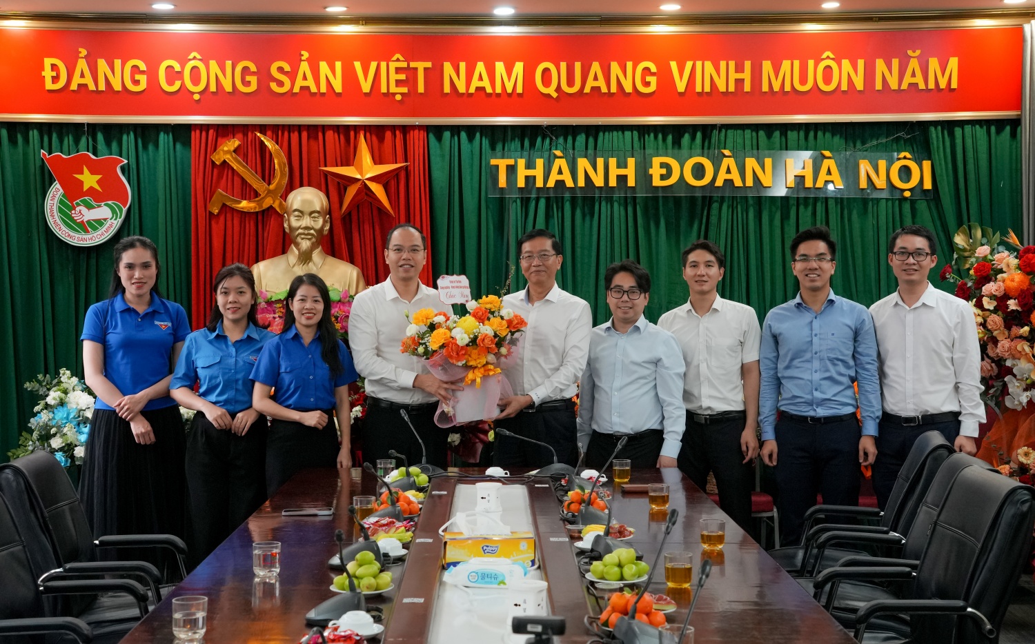 Petrovietnam chúc mừng Đoàn Thanh niên Chính phủ, Thành đoàn Hà Nội nhân kỷ niệm 95 năm Ngày thành lập Đoàn Petrovietnam chúc mừng Đoàn Thanh niên Chính phủ, Thành đoàn Hà Nội nhân kỷ niệm 95 năm Ngày thành lập Đoàn