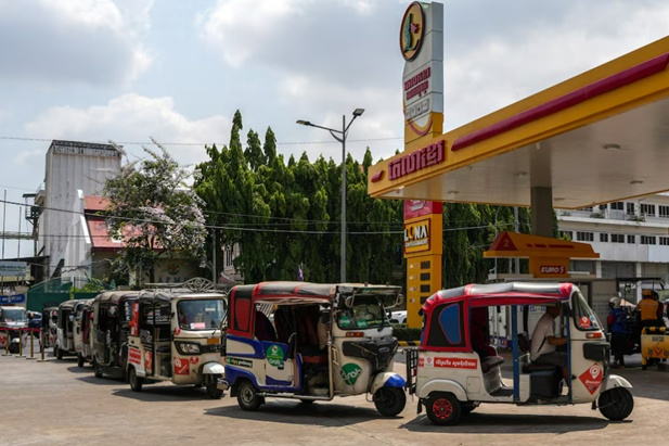 Nhiều nước châu Á chờ mua dầu của Nga