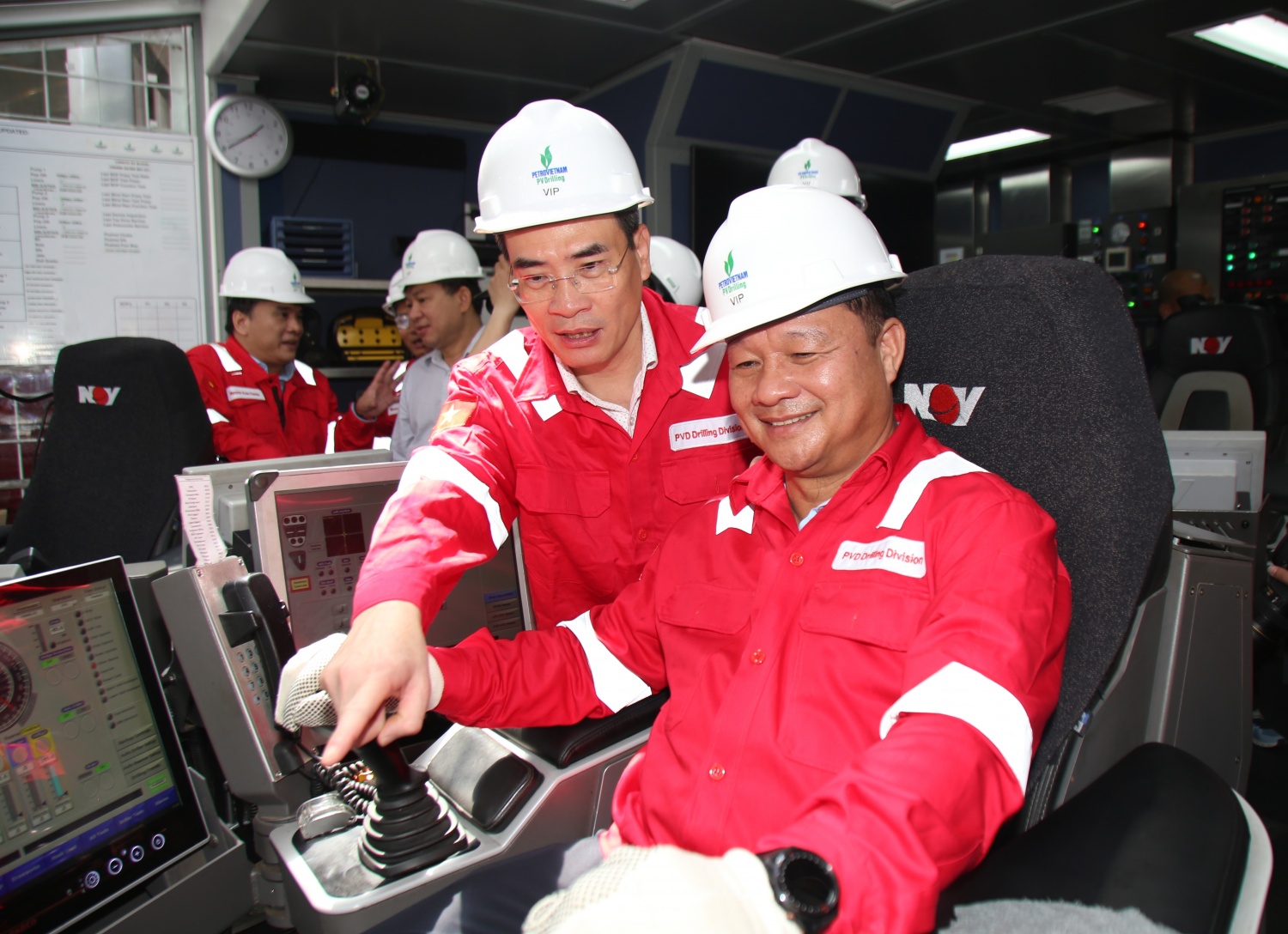 PV Drilling đặt tên giàn khoan tự nâng đa năng PV DRILLING IX, sẵn sàng gia nhập đội hình khoan hiện đại PV Drilling đặt tên giàn khoan tự nâng đa năng PV DRILLING IX, sẵn sàng gia nhập đội hình khoan hiện đại