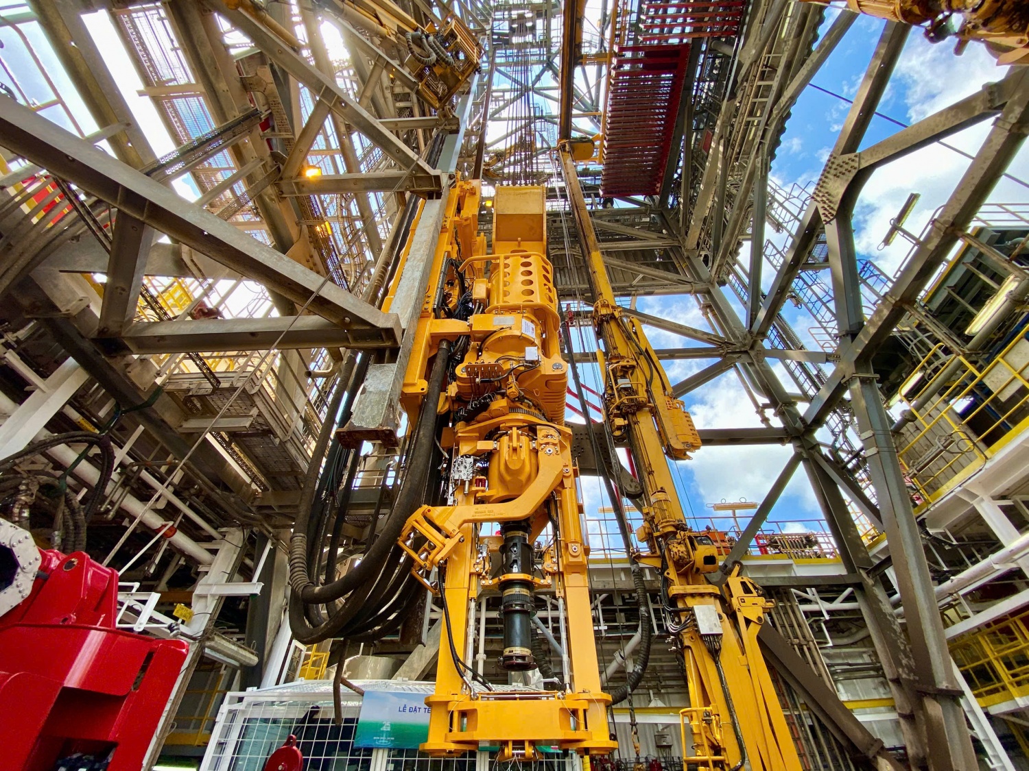 PV Drilling đặt tên giàn khoan tự nâng đa năng PV DRILLING IX, sẵn sàng gia nhập đội hình khoan hiện đại PV Drilling đặt tên giàn khoan tự nâng đa năng PV DRILLING IX, sẵn sàng gia nhập đội hình khoan hiện đại