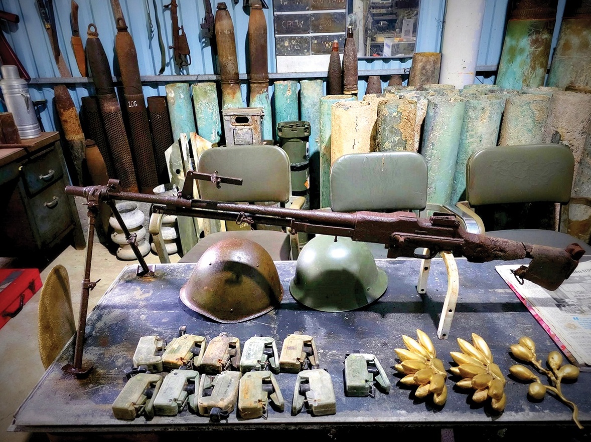 Trong ngôi nhà của kỷ vật chiến tranh