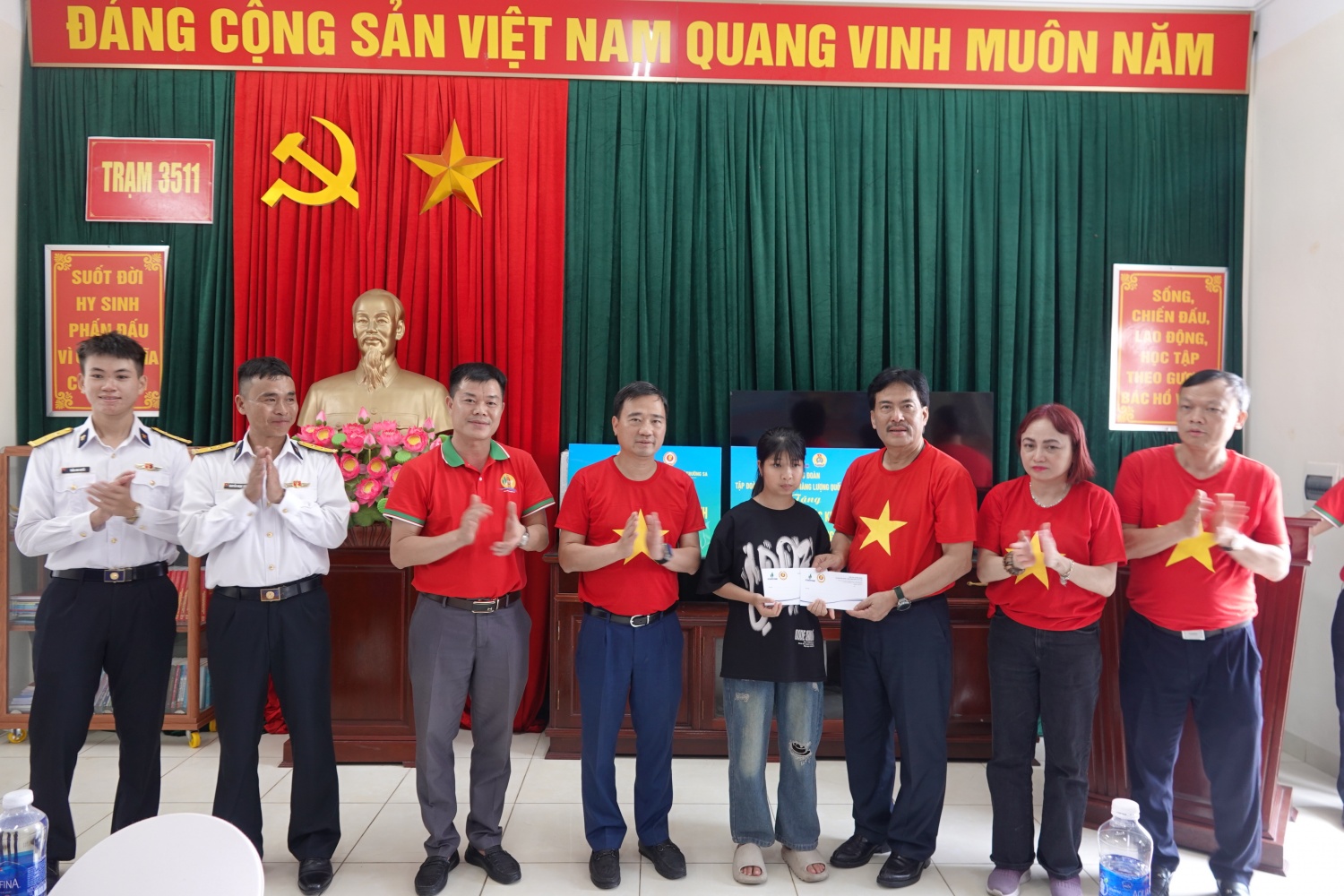 Hành trình gắn kết nghĩa tình biển đảo, lan tỏa văn hóa Petrovietnam