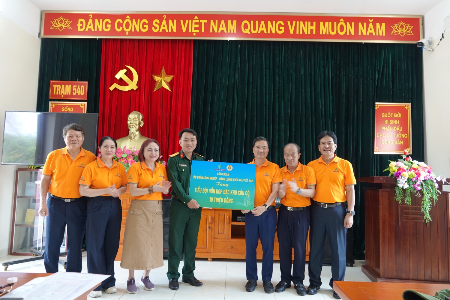 Hành trình gắn kết nghĩa tình biển đảo, lan tỏa văn hóa Petrovietnam