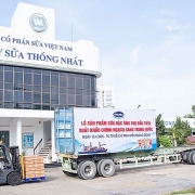 Doanh thu nội địa và xuất khẩu 6 tháng đầu năm của Vinamilk tăng trưởng 2 con số