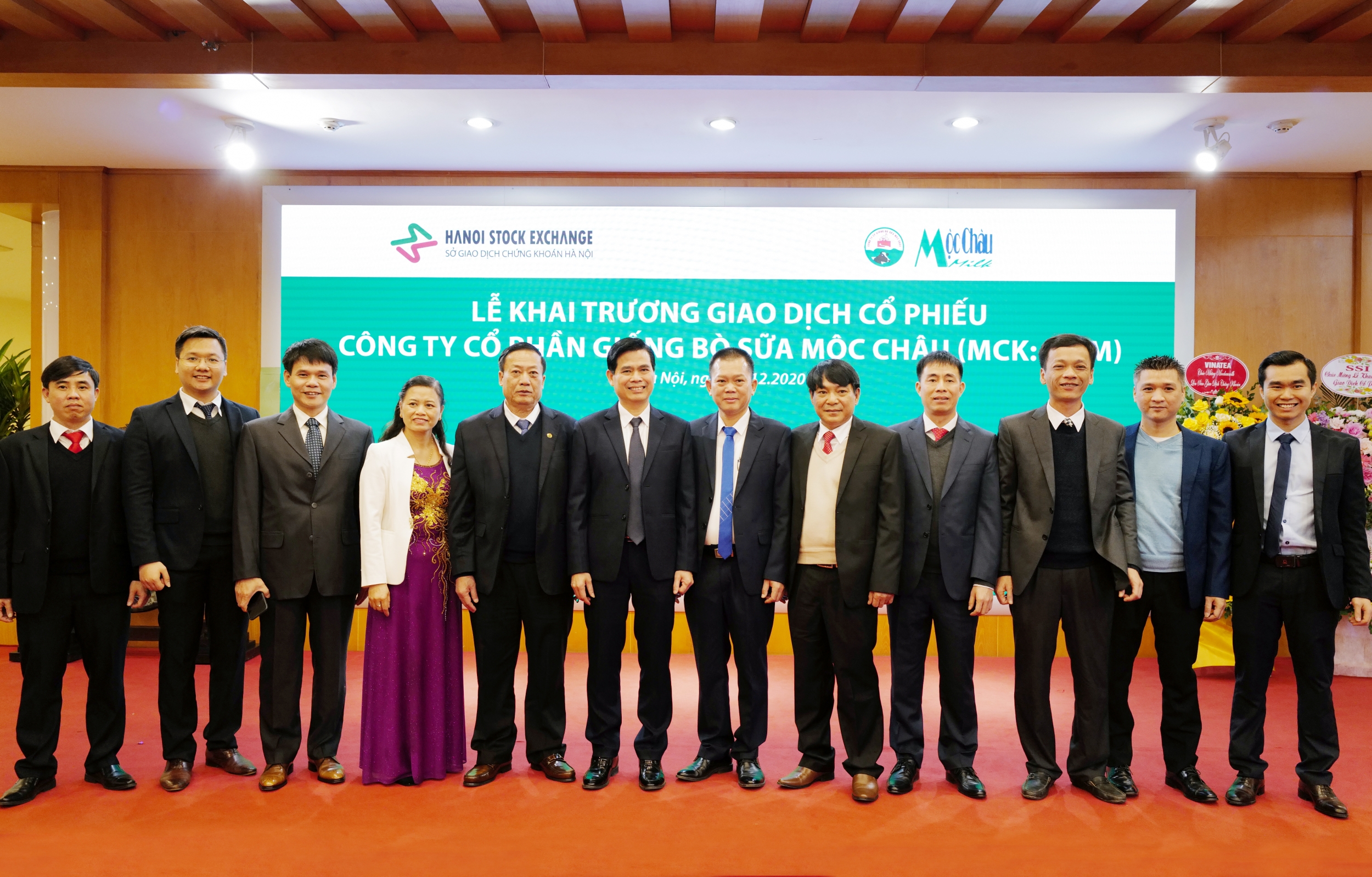 Cổ phiếu Mộc Châu Milk chính thức lên sàn sau 1 năm về với Vinamilk