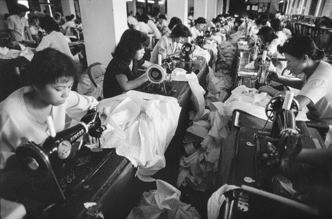 Đêm trước Đổi Mới: Bản đề cương đột phá không được lựa chọn của TBT Lê Duẩn - 24 Đêm trước Đổi Mới: Bản đề cương đột phá không được lựa chọn của TBT Lê Duẩn - 24