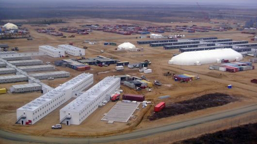 vu kien cua hai nguoi khong lo rosenft va exxonmobile