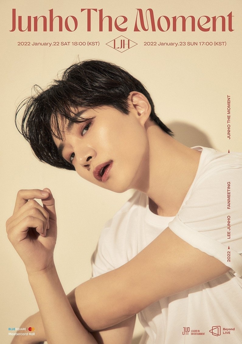 Sao Hàn ngày 16/1/2022: Cặp đôi MC Sunghoon và Wonyoung chiếm trọn spotlight trong “Music Bank” tuần này