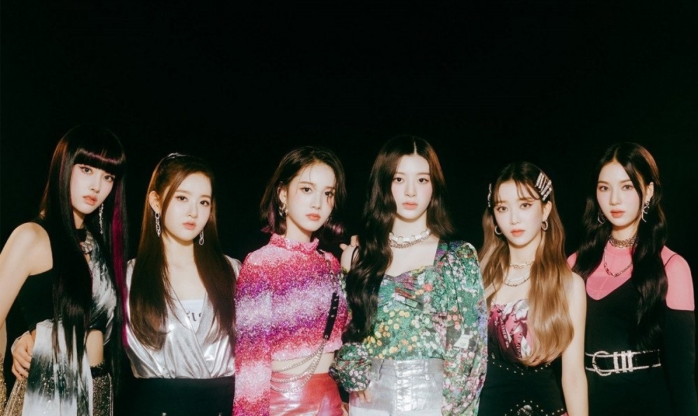 Sao Hàn ngày 29/1/2022: April chính thức tan rã sau 6 năm hoạt động