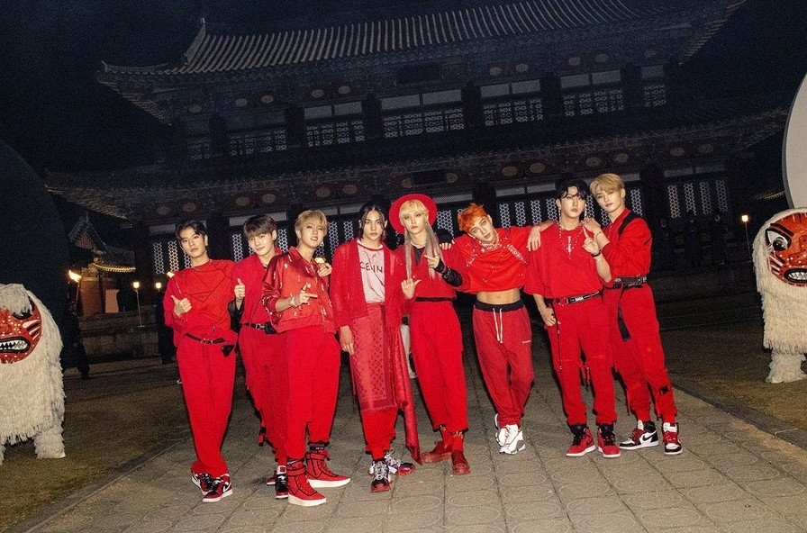 Sao Hàn ngày 9/2/2022: Yura (Girl's Day) tiếp tục gia hạn hợp đồng với Awesome ENT Sao Hàn ngày 9/2/2022: Yura (Girl's Day) tiếp tục gia hạn hợp đồng với Awesome ENT