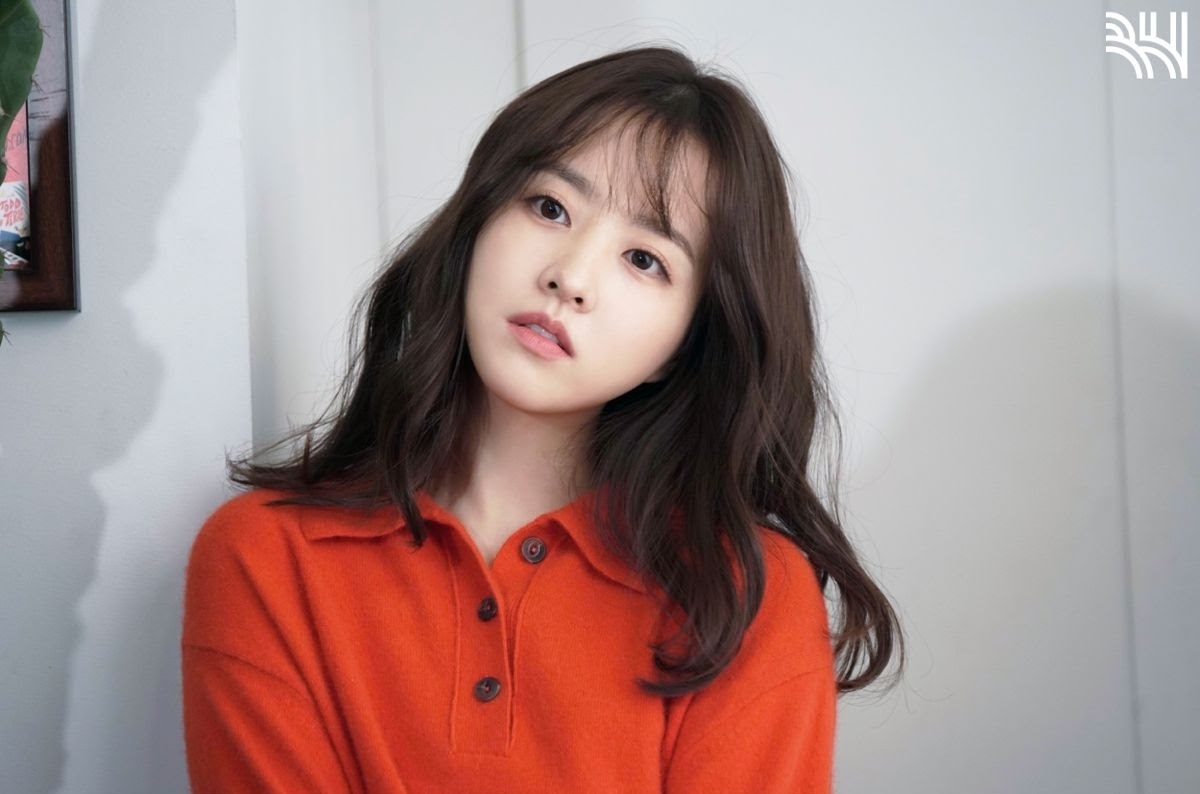 Tổng hợp sao Hàn tuần qua (14/2 - 20/2): “INVU” của Taeyeon thống trị các bảng xếp hạng iTunes trên toàn cầu