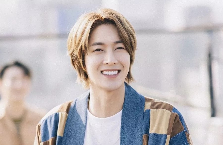 Mỹ nam “Vườn sao băng” Kim Hyun Joong thông báo kết hôn với bạn gái ngoài showbiz