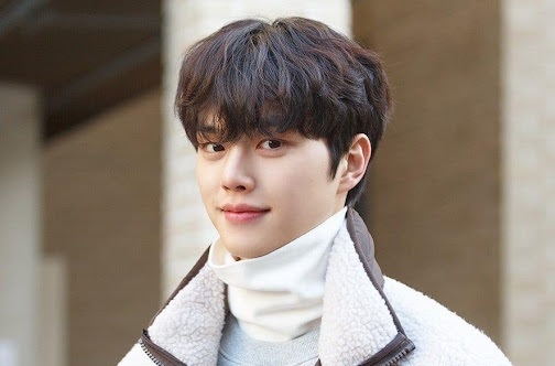 Sao Hàn ngày 24/12: Công ty cũ đệ đơn kiện Park Yoochun hơn 505 nghìn USD sau loạt scandal chấn động