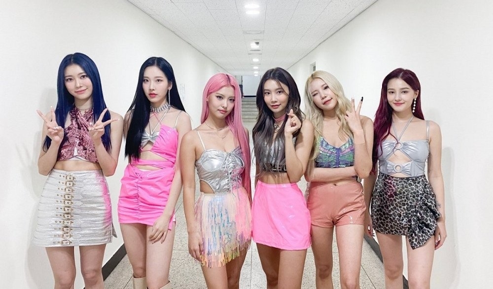 Sao Hàn ngày 29/12: Ngưỡng mộ tình bạn thân thiết của Jennie (BLACKPINK) và Song Mino (WINNER)