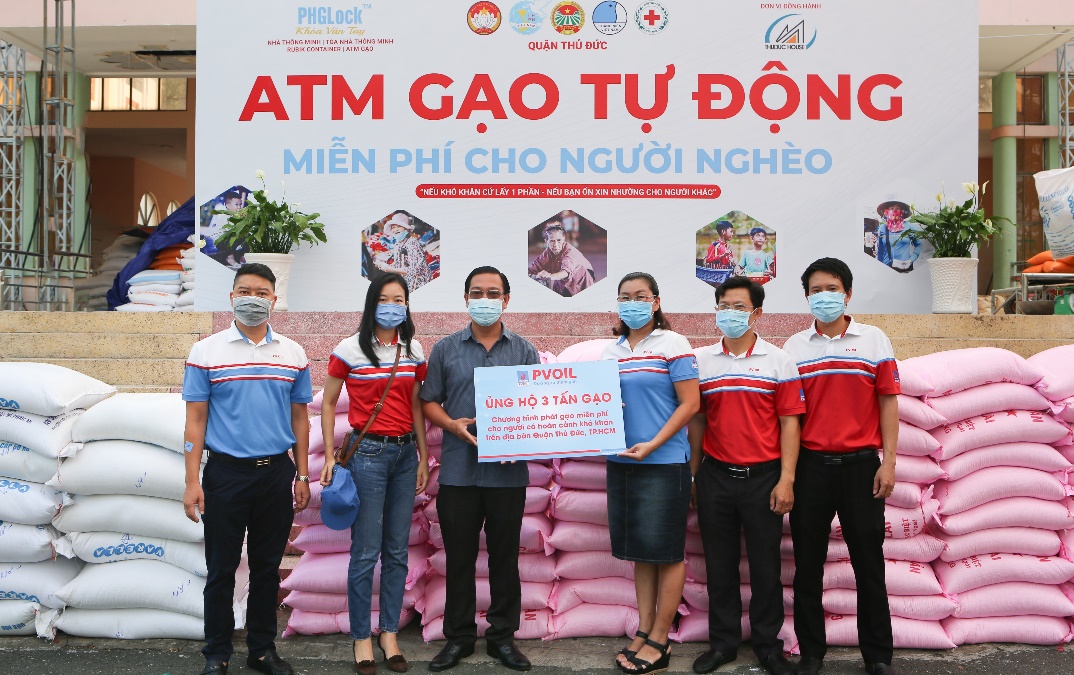 pvoil ung ho 9 tan gao chung tay chong dich covid 19