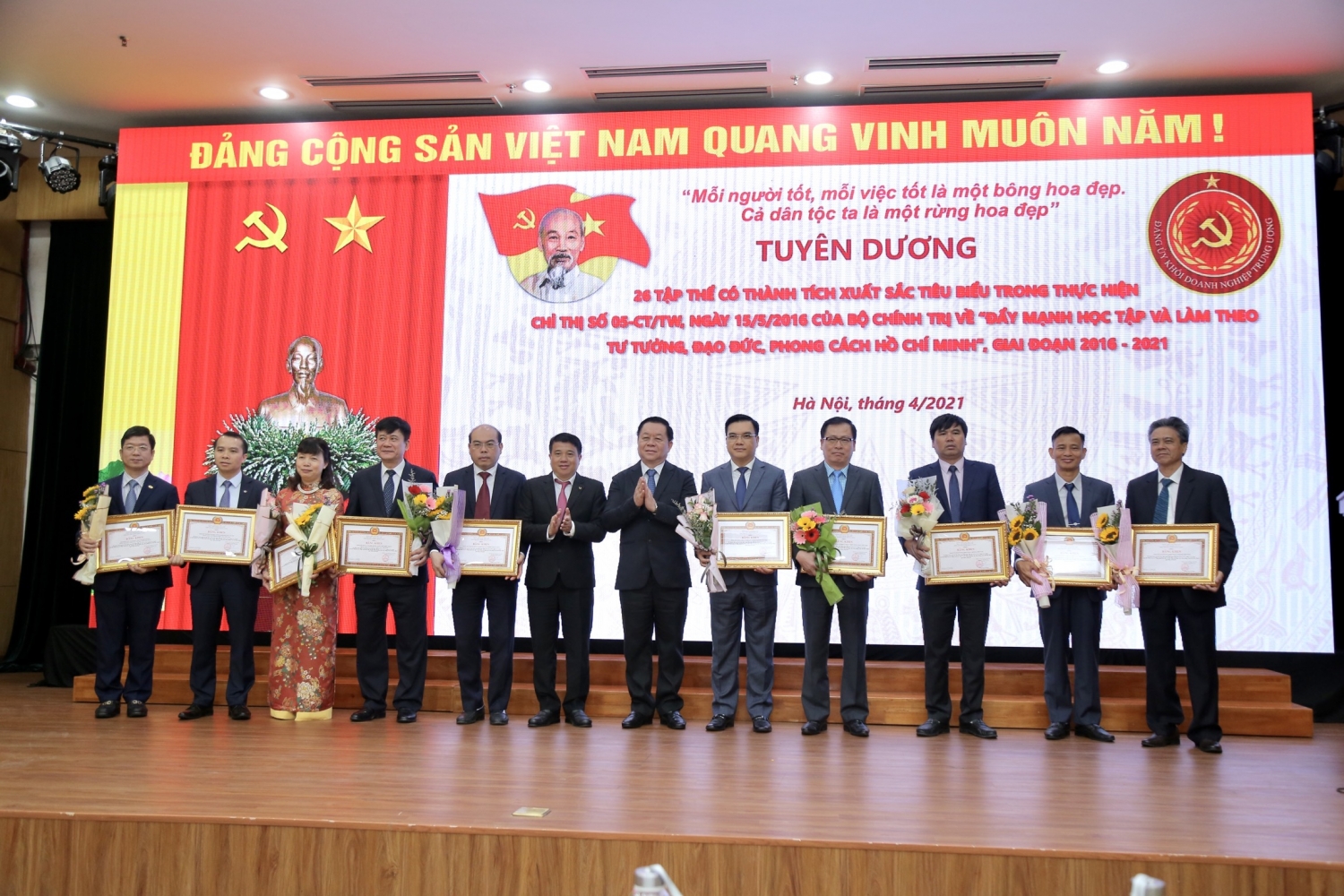 Học tập, làm theo tư tưởng, đạo đức, phong cách Hồ Chí Minh đã trở thành "mệnh lệnh từ trái tim"
