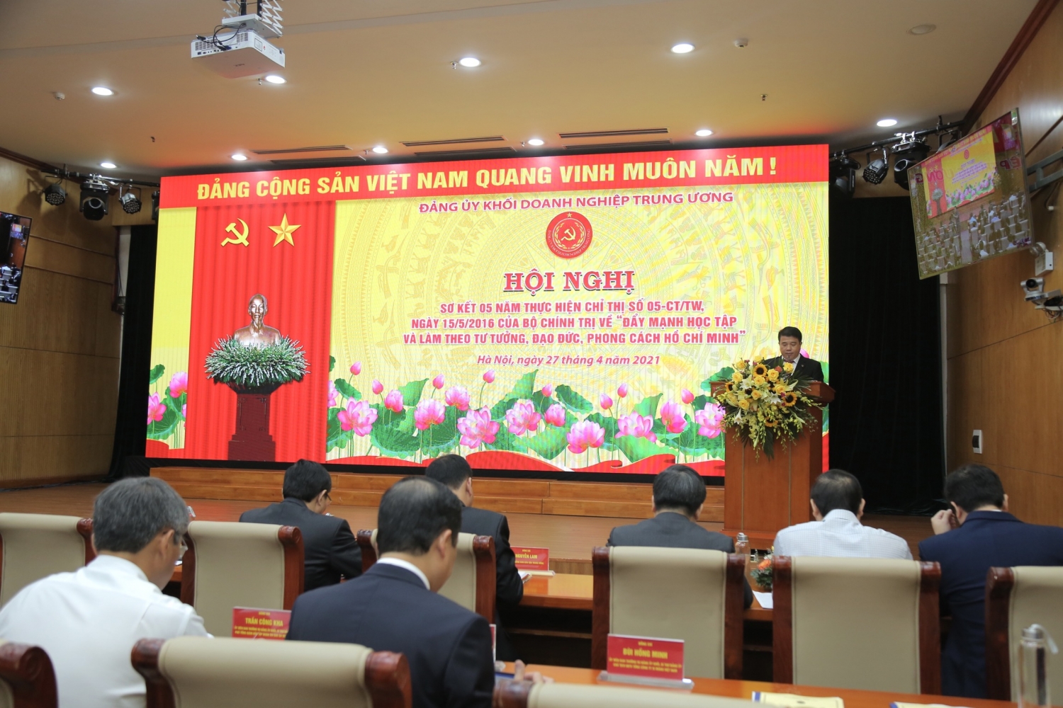 Học tập, làm theo tư tưởng, đạo đức, phong cách Hồ Chí Minh đã trở thành "mệnh lệnh từ trái tim"