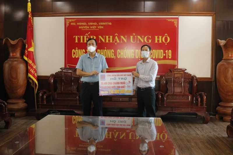 Công đoàn Dầu khí Việt Nam hỗ trợ tuyến đầu chống dịch Covid-19 tỉnh Bắc Giang