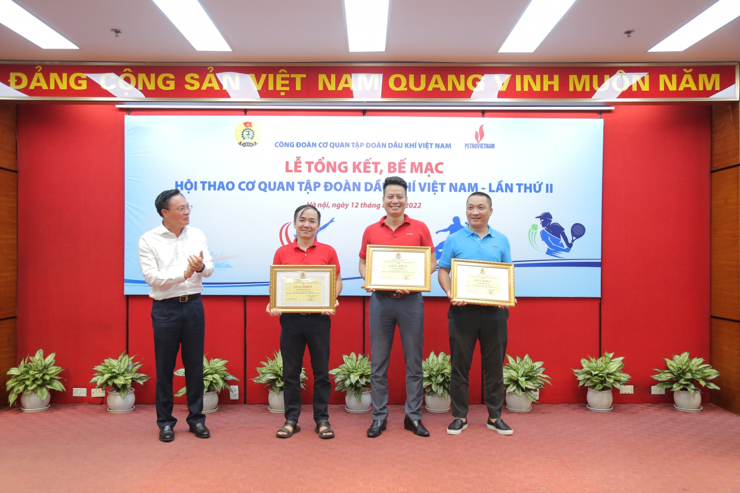 Hội thao Cơ quan Tập đoàn lần thứ II thành công tốt đẹp Hội thao Cơ quan Tập đoàn lần thứ II thành công tốt đẹp
