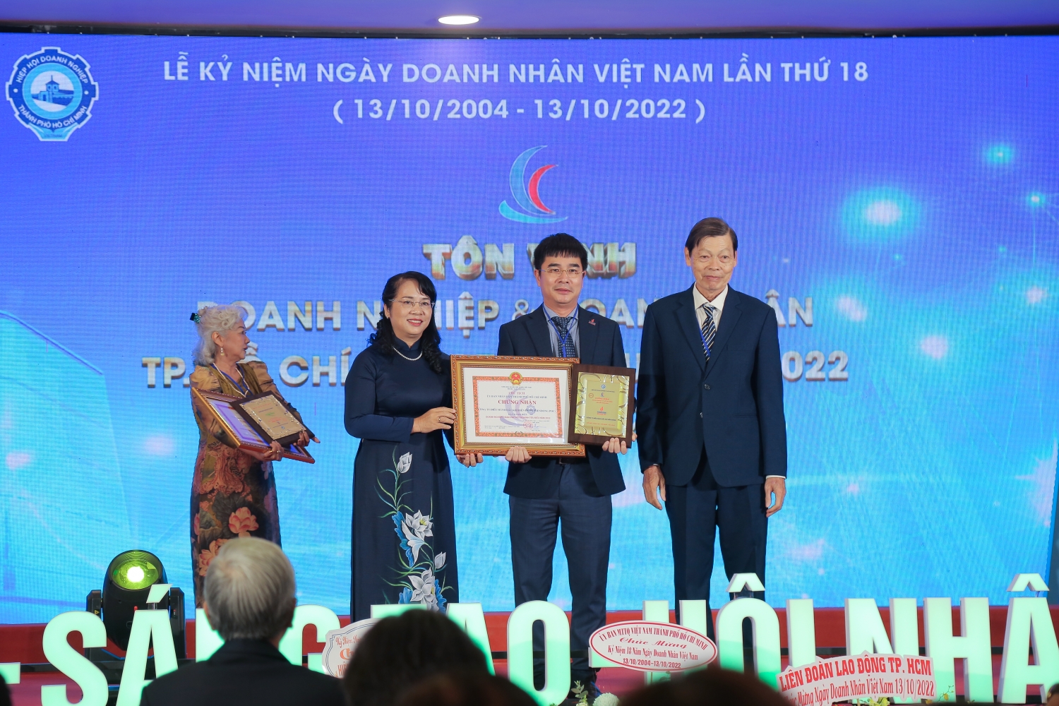 BIENDONG POC được tôn vinh Doanh nghiệp tiêu biểu của TP. Hồ Chí Minh năm 2022