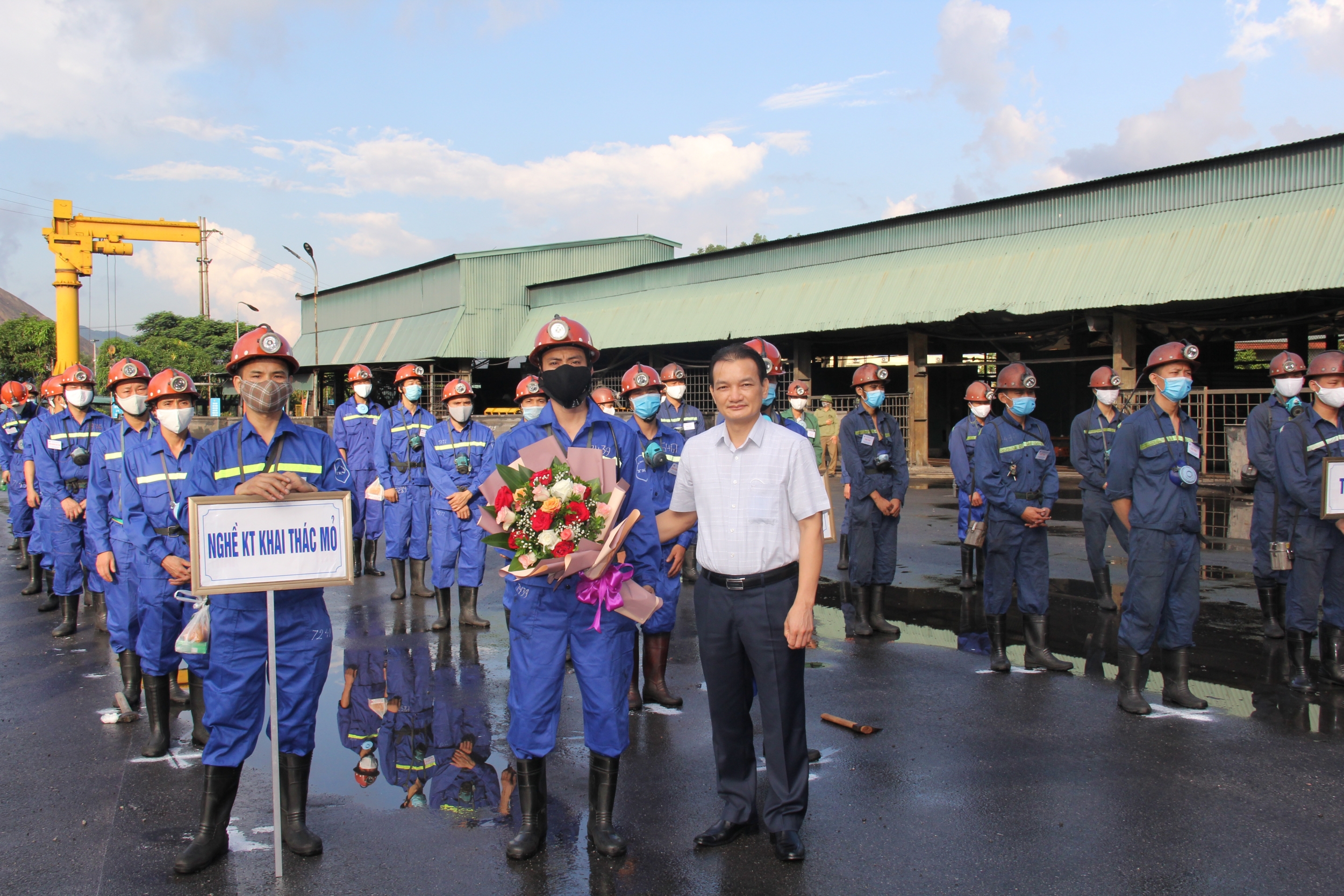hoi-thi-tho-gioi-tkv-lan-thu-11-buoc-vao-phan-thi-thuc-hanh
