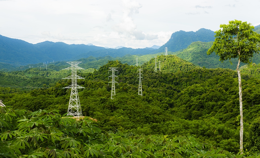 Phó Chủ tịch Tổng LĐLĐ Việt Nam động viên lực lượng thi công Dự án đường dây 220kV Nậm Mô - Tương Dương